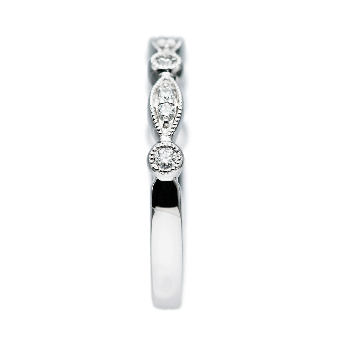 <tc>Diamond Half Eternity Ring | RD02570</tc>